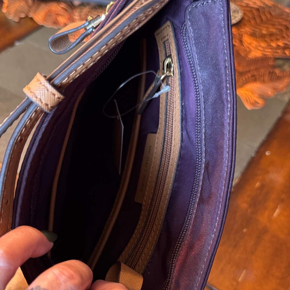 Michael Kors Crossbody Plum with Brown Accents - Picture 4 of 6